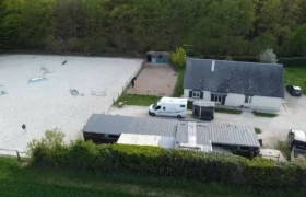 Écurie privée entre Évreux et Damville