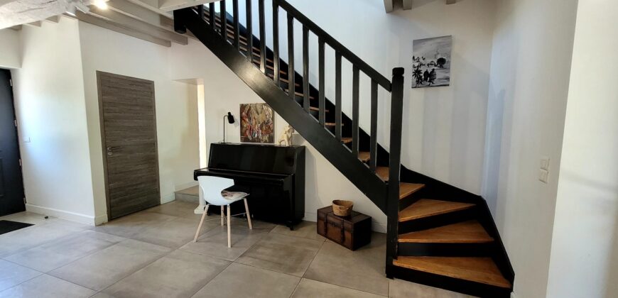 Propriété privée, 2 boxes à Châteaudun