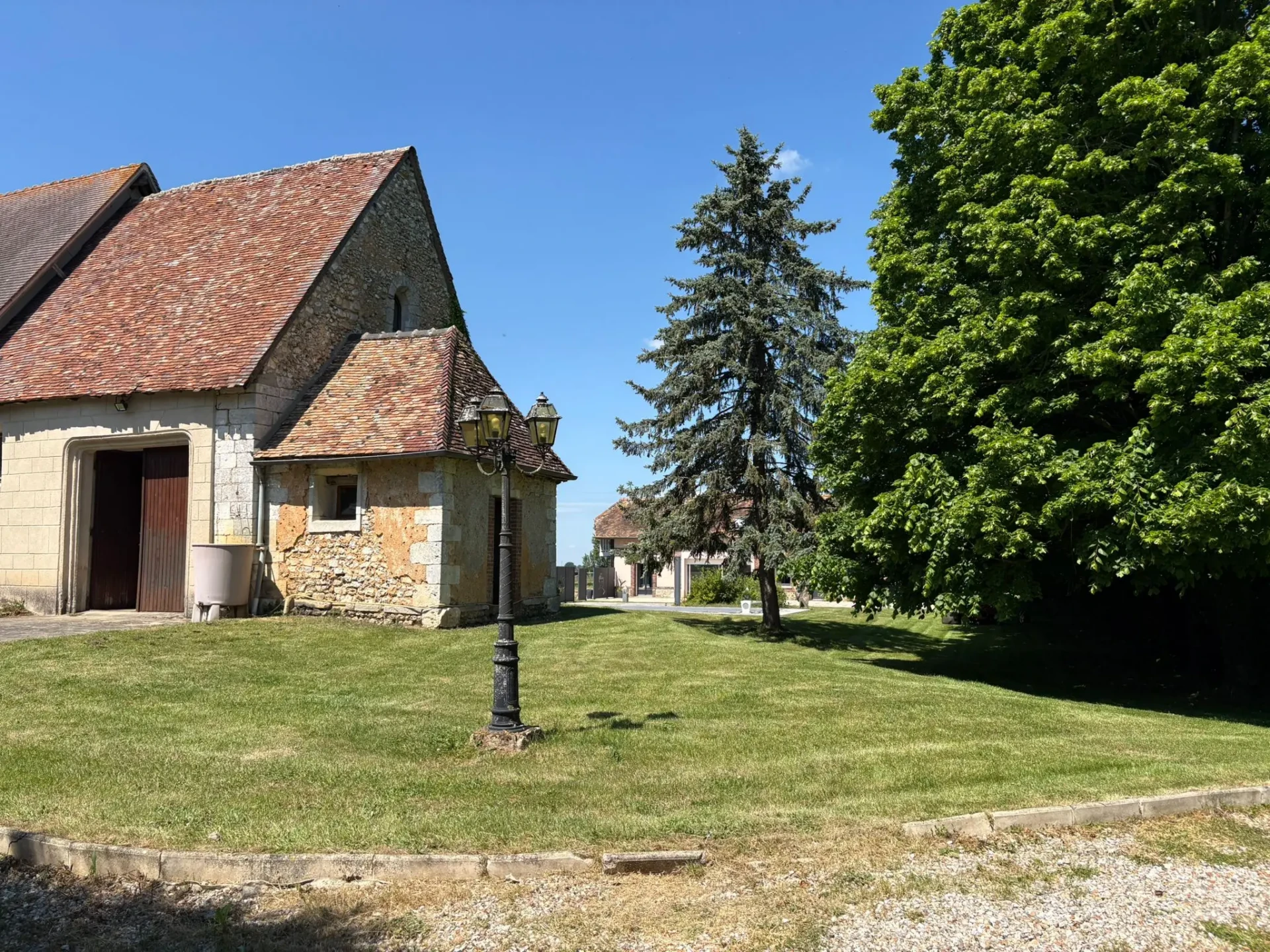 Propriété équestre et Chapelle privée aux portes d’Évreux